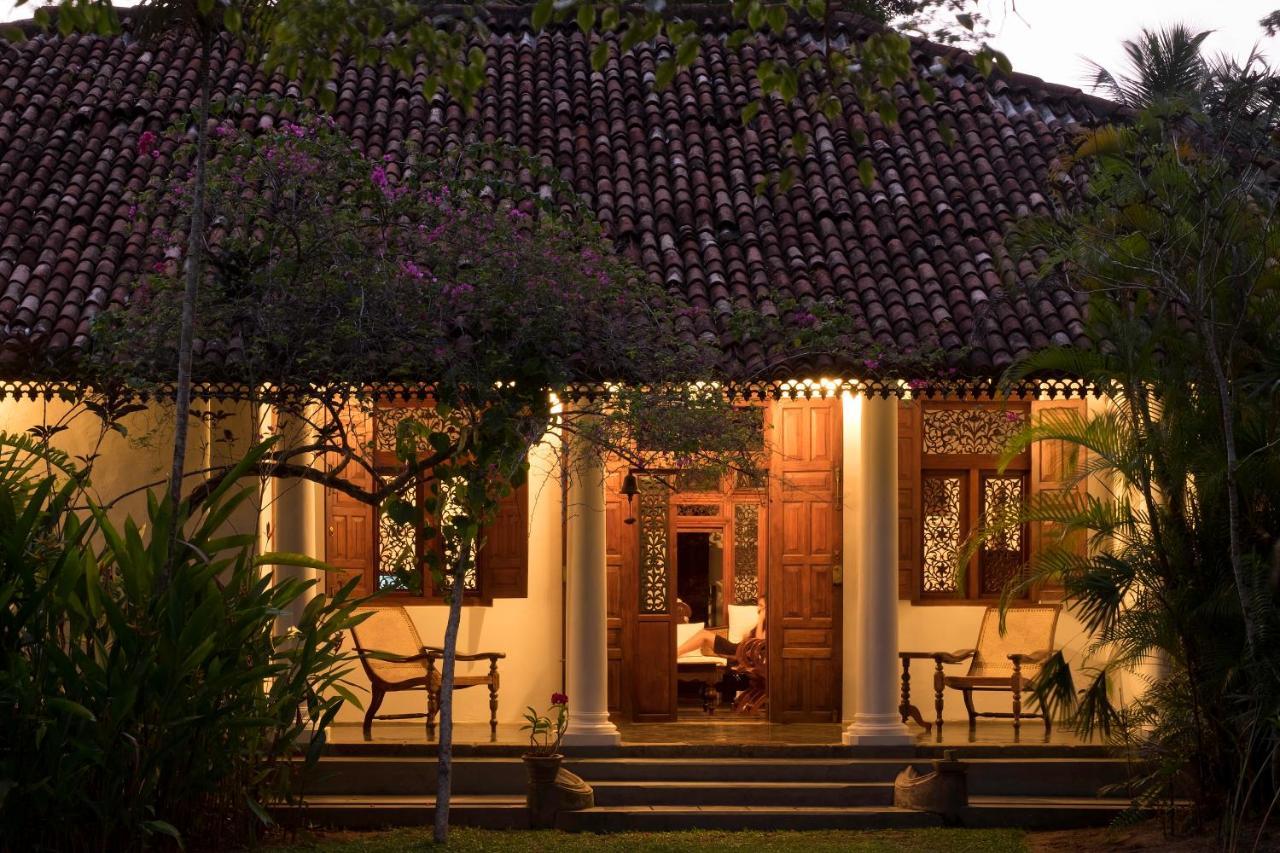 בנטוטה Nisala Arana Boutique Hotel מראה חיצוני תמונה