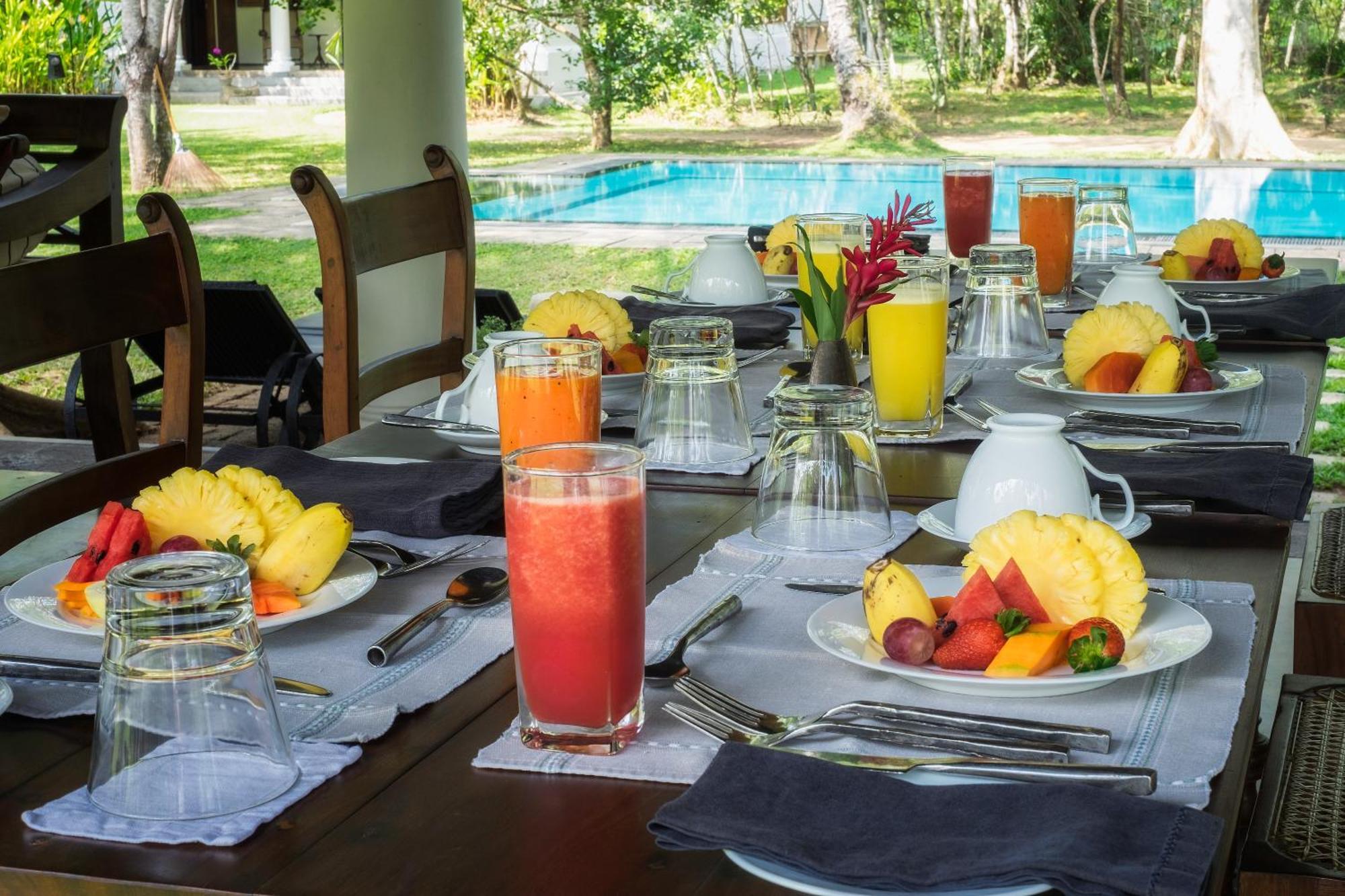 בנטוטה Nisala Arana Boutique Hotel מראה חיצוני תמונה
