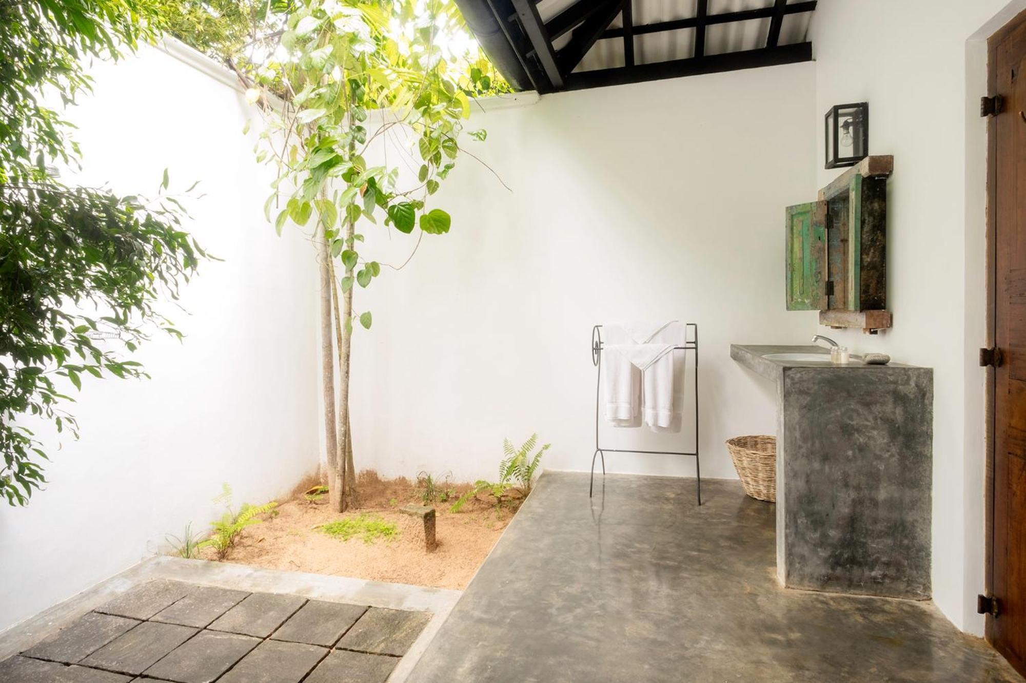בנטוטה Nisala Arana Boutique Hotel מראה חיצוני תמונה